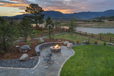 Outdoor Fire Pit with Landscaping